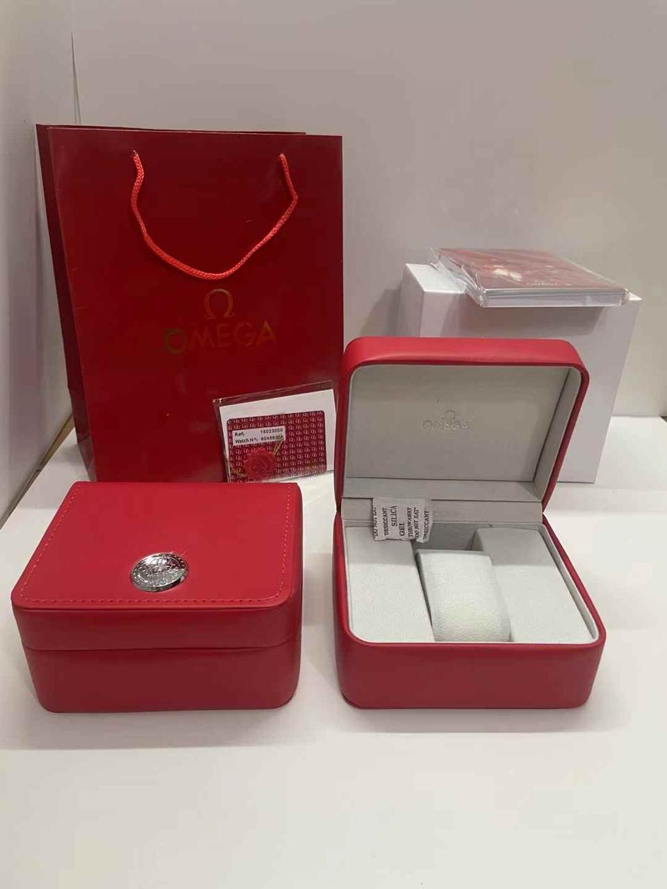Estuche Omega
