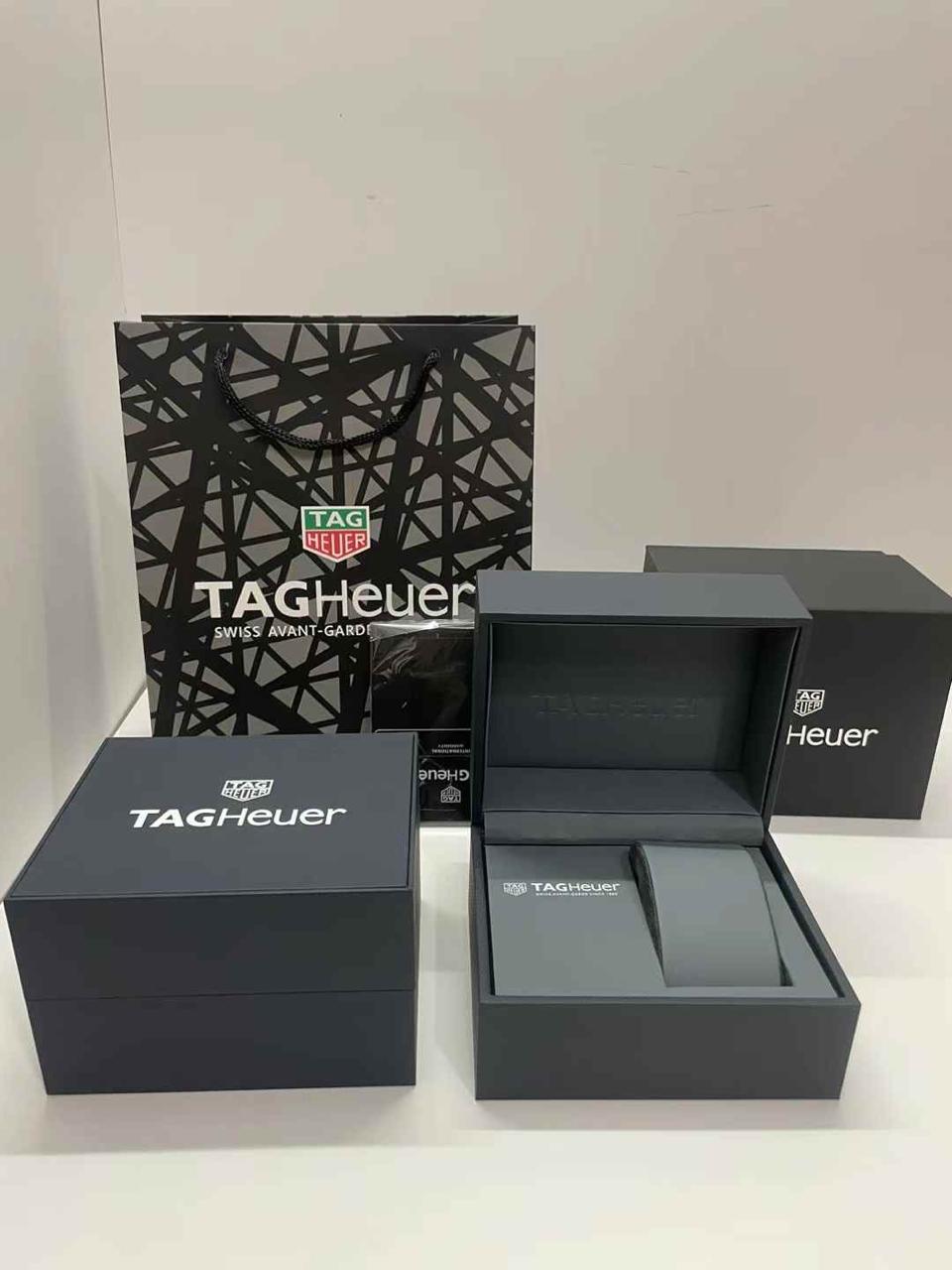 Estuche Tag